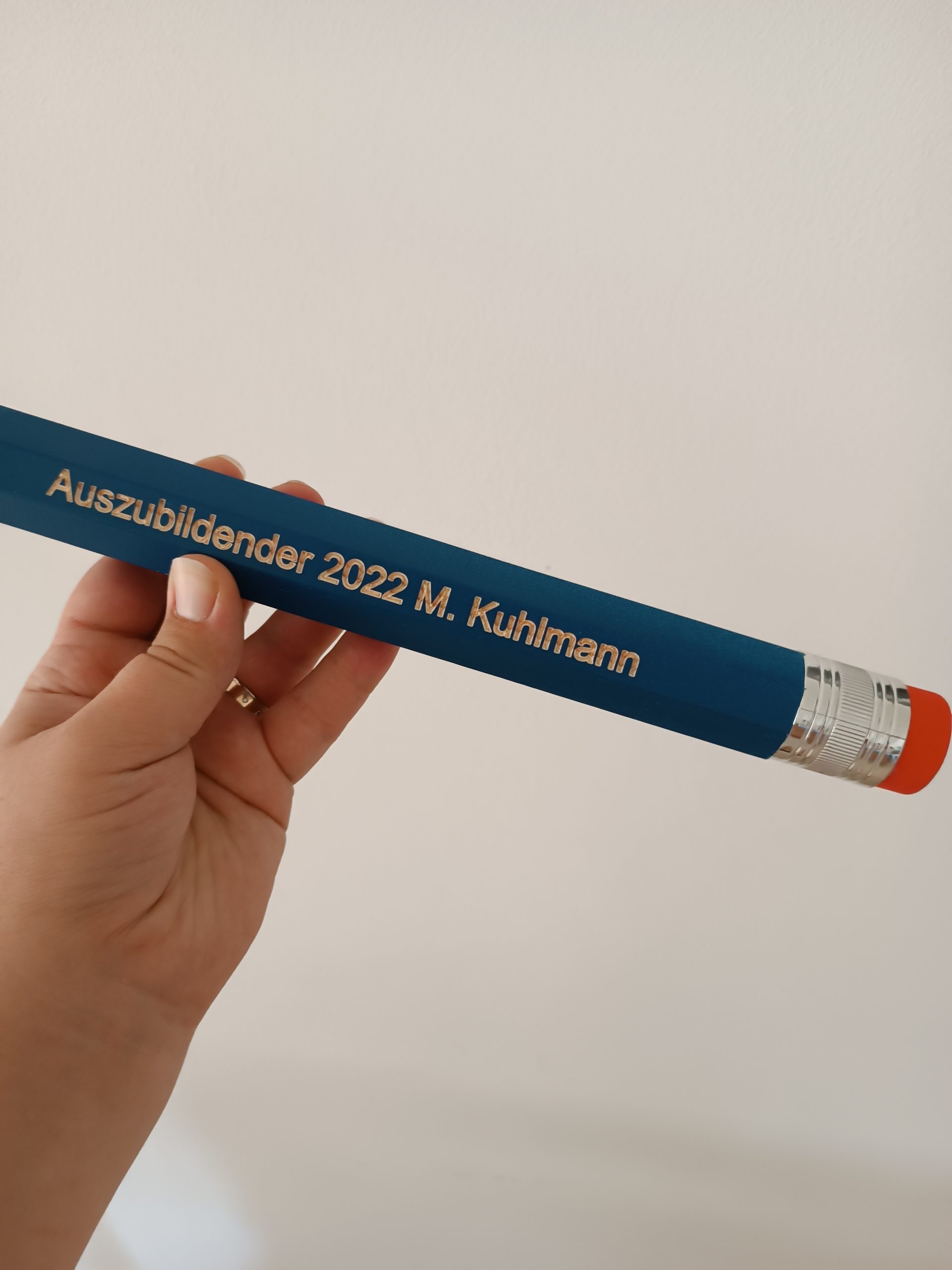 XXL-Bleistift mit Gravur – Bild 3